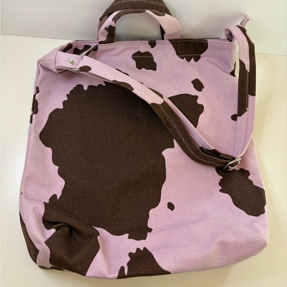 NWOT BAGGU UO Exclusive Duck Bag - Lavender Cow - Picture 14 of 14